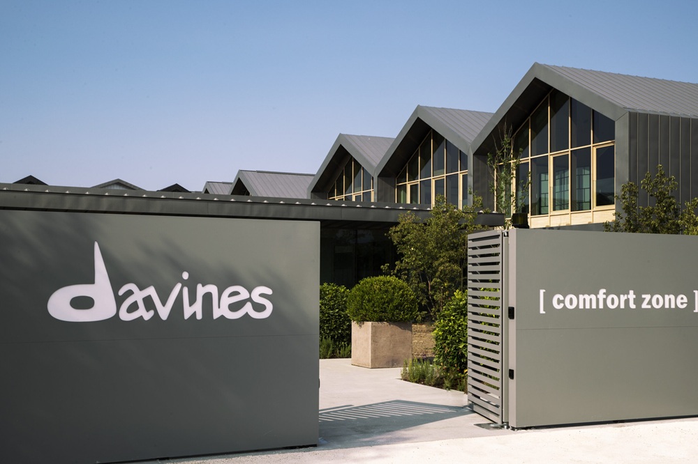 Budynek Davines